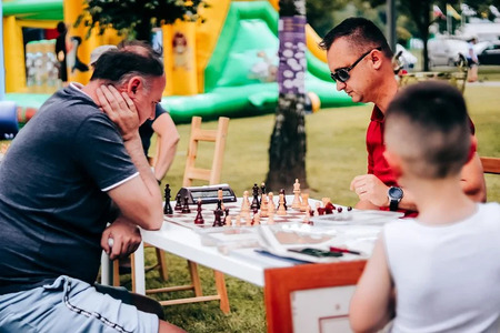 Športne aktivnosti na dogodku Piknik v parku 10